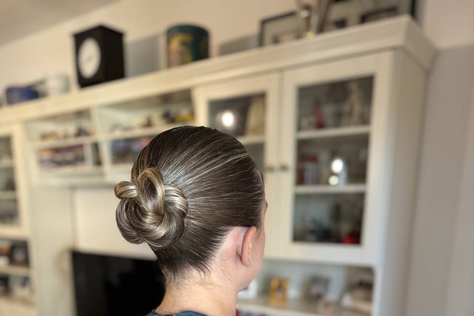 Sleek bun