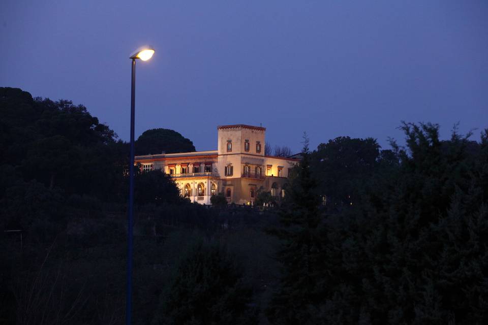 Esterni Villa di sera