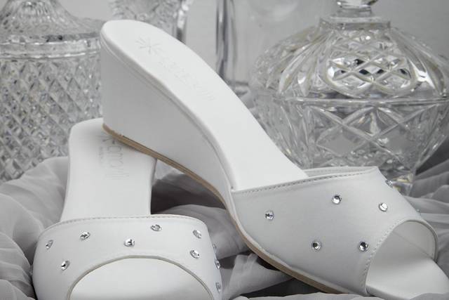 Ciabatte da Sposa Alice di Amarilli. Pantofola Bianca