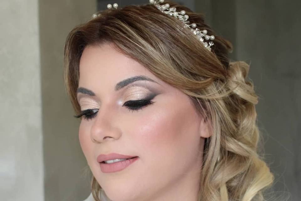 Elisa Visagista e Makeup Artist