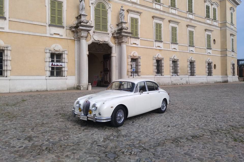 Jaguar MK2