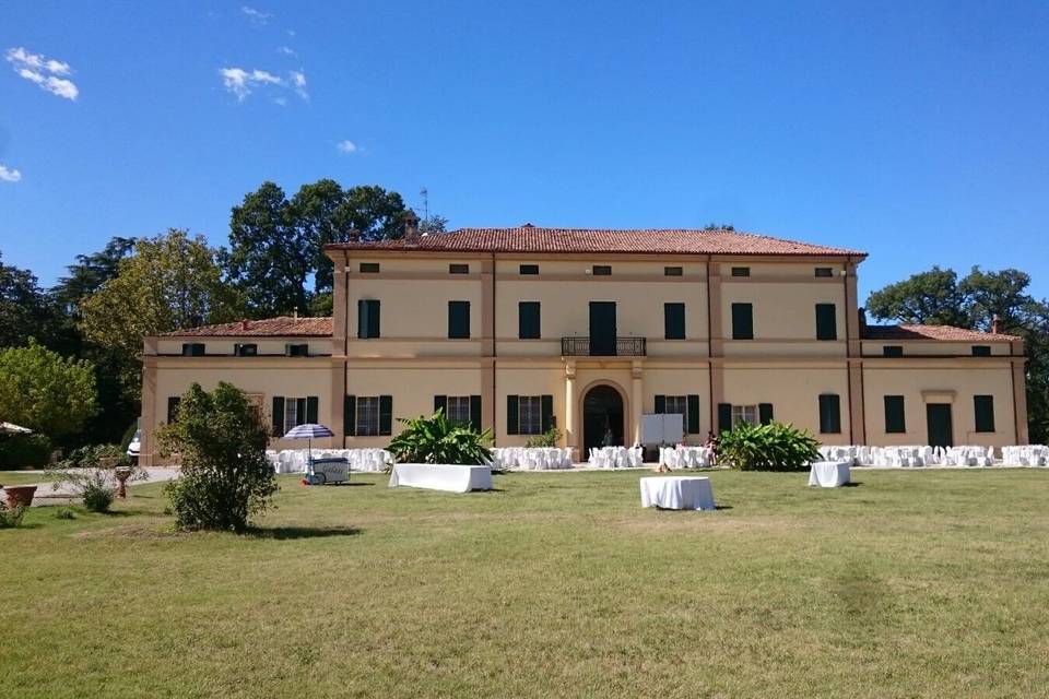 Villa Isolani