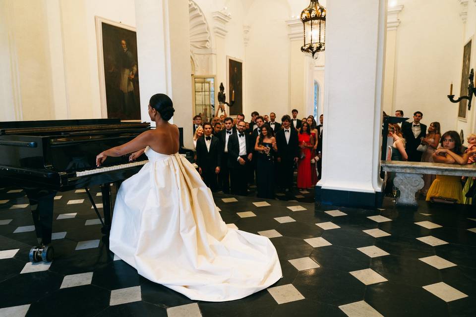 Wedding pianoforte