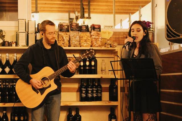 Live acoustic