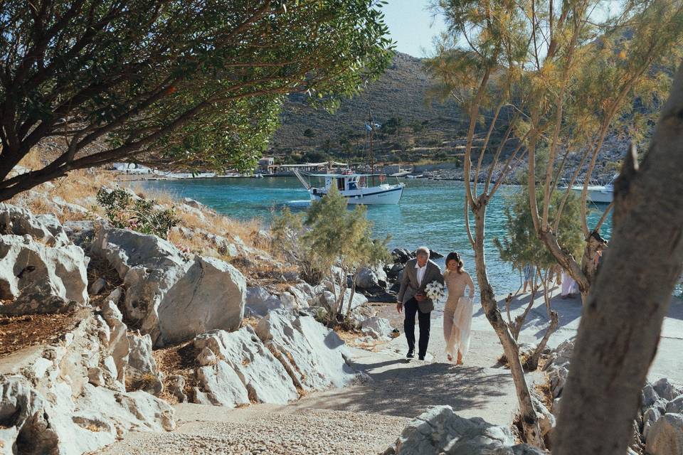 Destination wedding in Greece