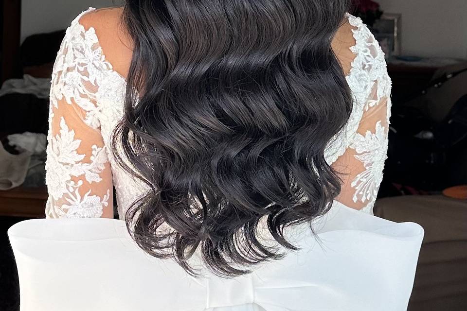 Hollywood waves