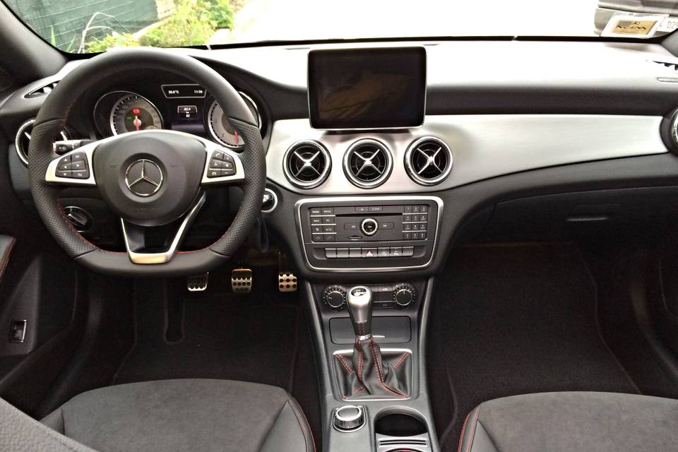 Mercedes cla