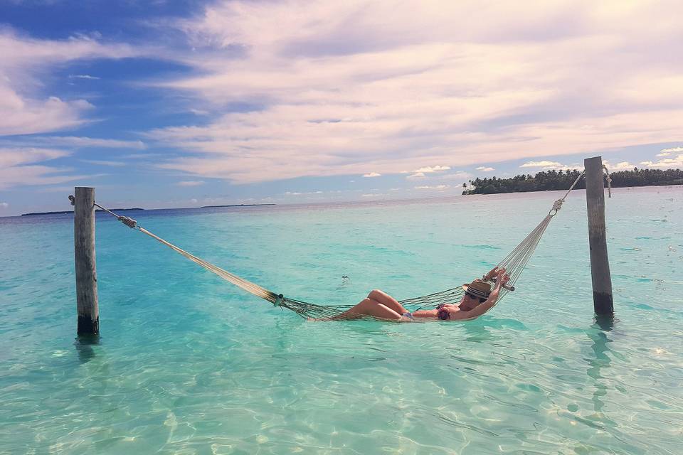 Beato relax alle Maldive