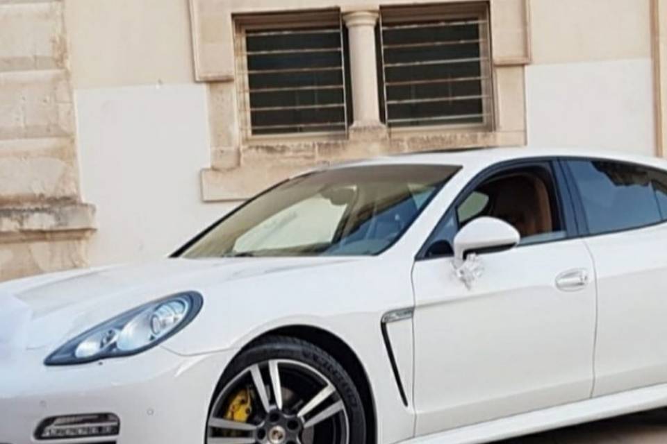 Porsche panamera bianco 1