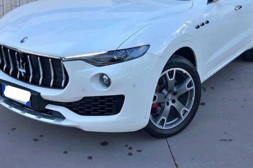 Maserati levante bianco 2