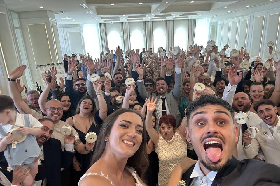 E qui la festa