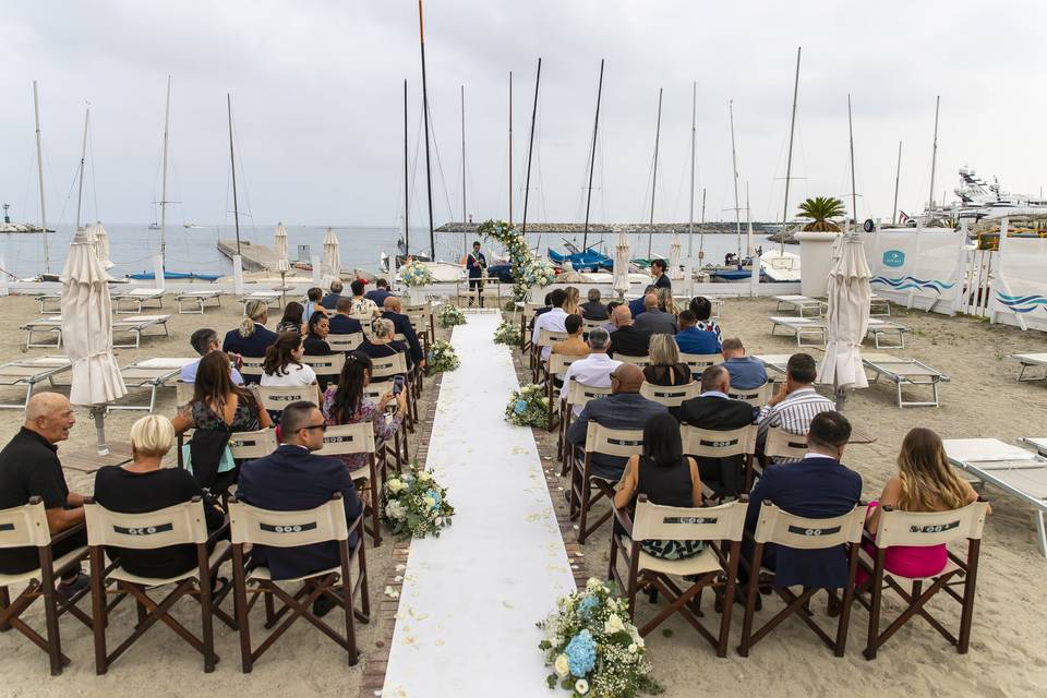 Cerimonia in spiaggia