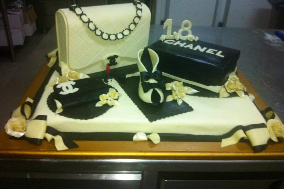 Torta chanel