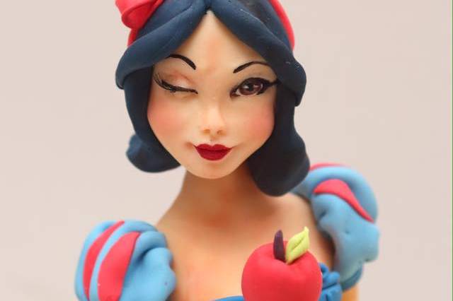 Sexy Snow White