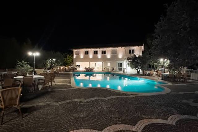 La piscina di notte