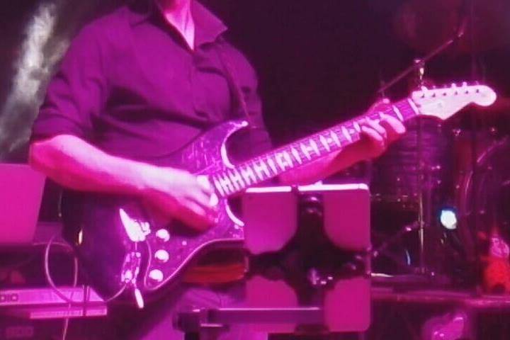 Alessandro Caputo - Guitar