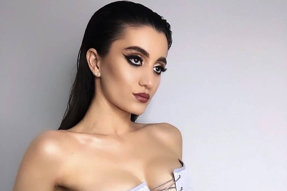 Trucco sera