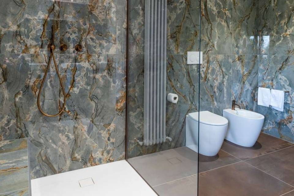 Bagno grigio bnb