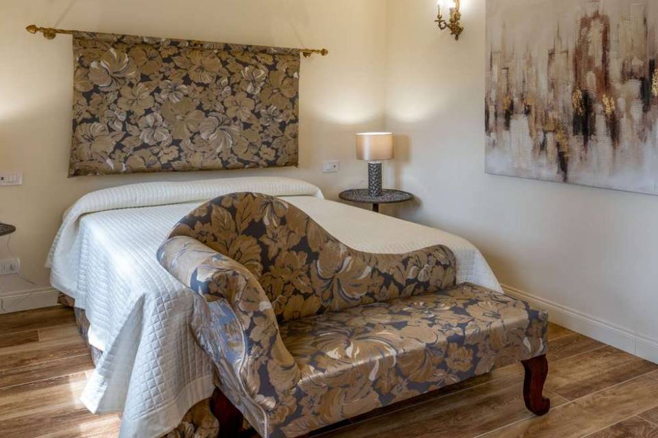 Camera grigia bnb