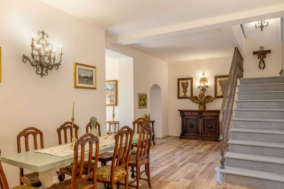 Sala da pranzo bnb
