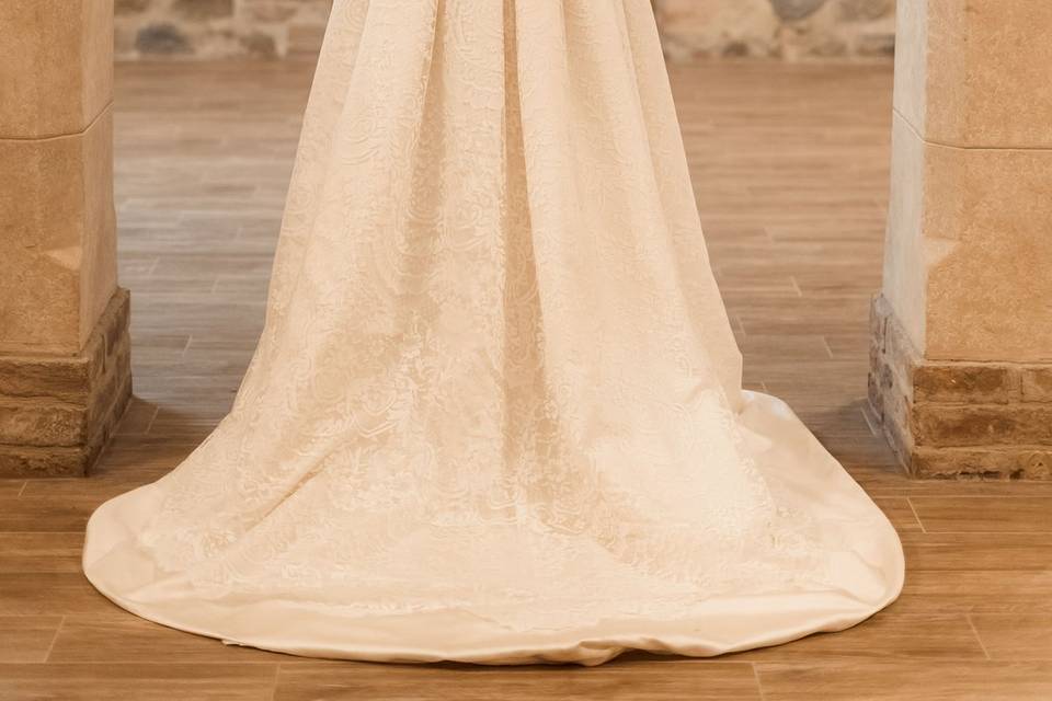 Abito da  sposa in pizzo