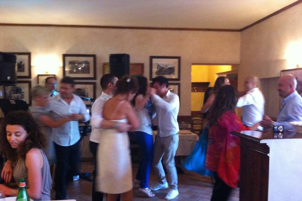 Latino music live