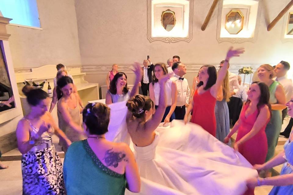 MICHELA E LUCA SPOSI BALLI