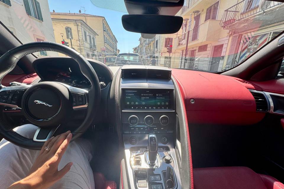 Interni jaguar f type
