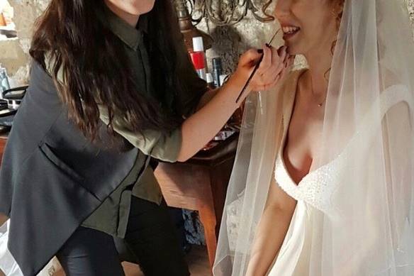 Anna Cais Bridal Stylist