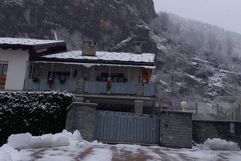 Entrata invernale villa