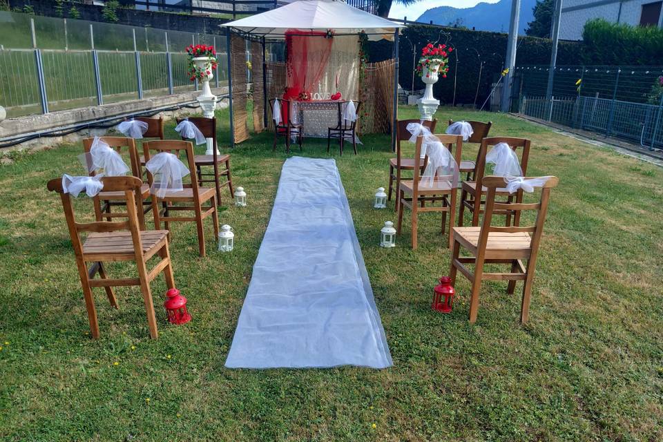 Simulazione di matrimonio