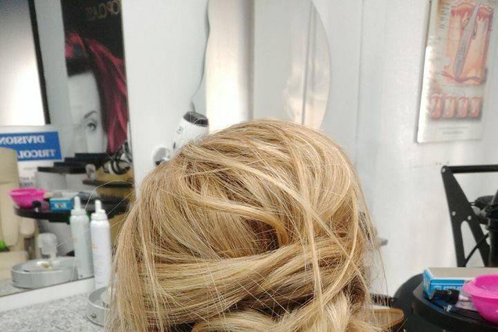 Maria Falcone Hairstylist