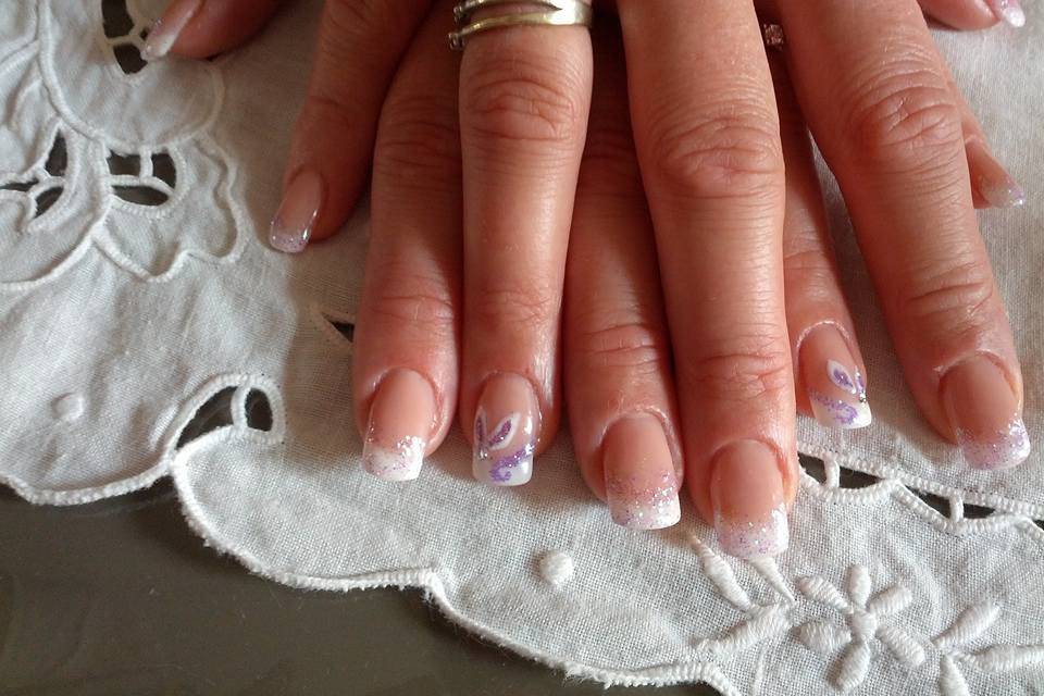 Bride's nails