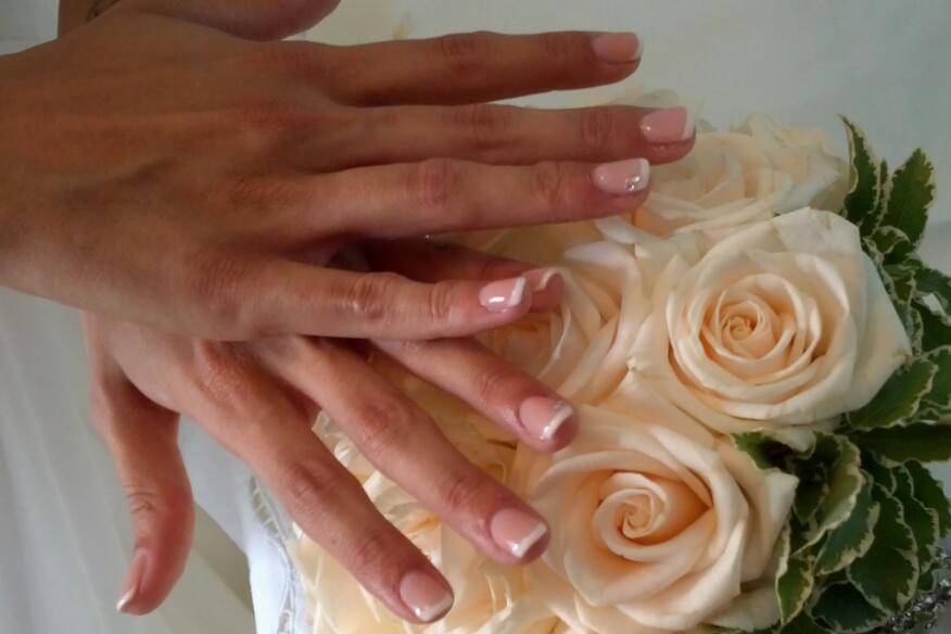 Bride's nails