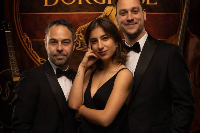 Trio Borghese con LOGO