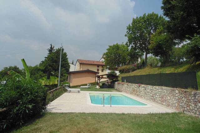 Agriturismo Corte Maccini