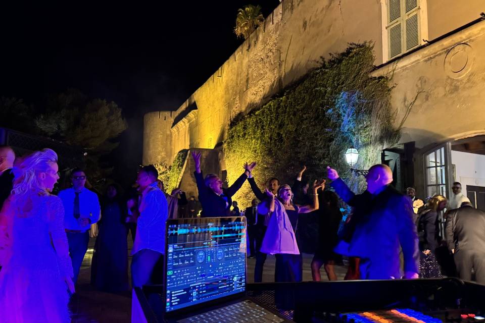Rome-wedding-party
