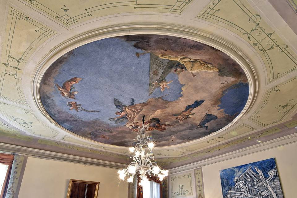 Soffitto sala caminetto