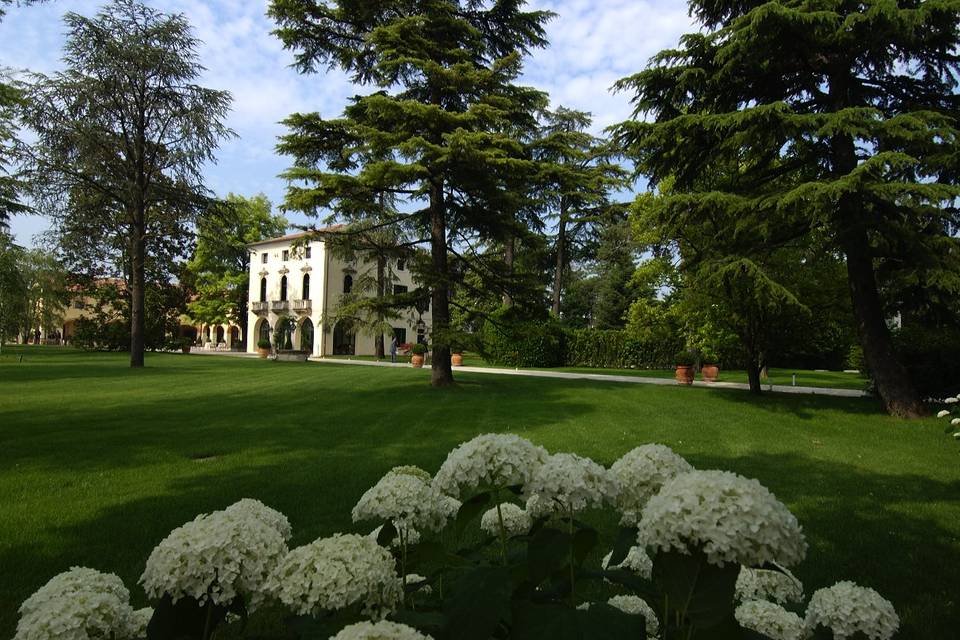 Villa Borromeo