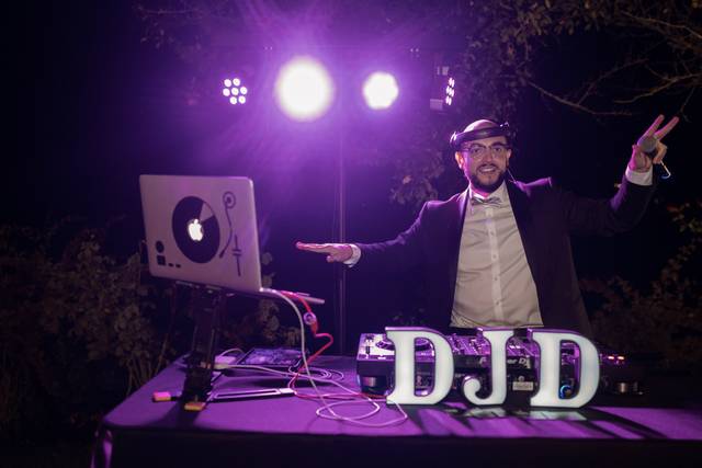 DJ per matrimoni DJ per feste Arezzo