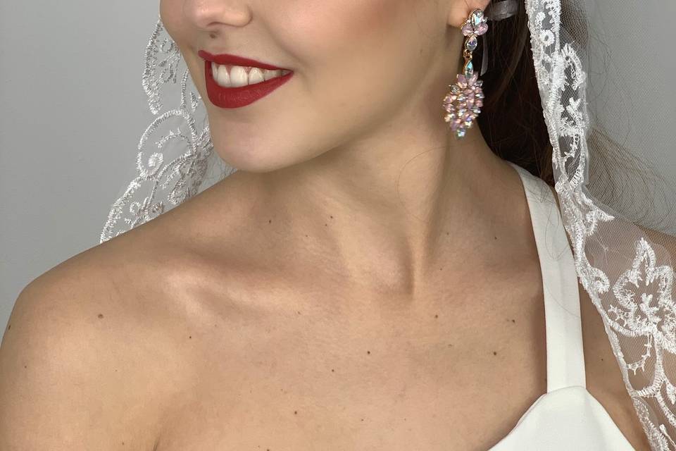 Glam bride