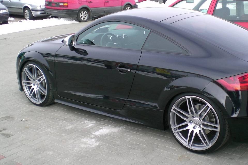 Audi tt s line