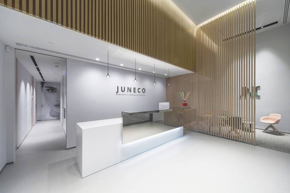 Juneco - Roma