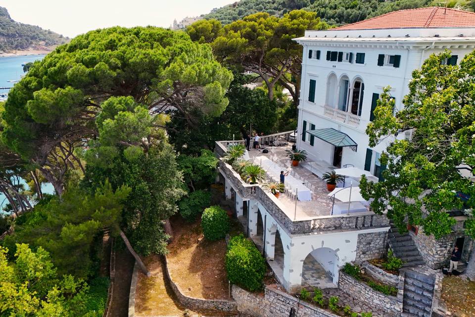 Main villa view with wedding c