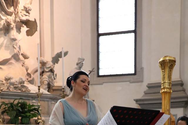 Francesca Loro Cantante