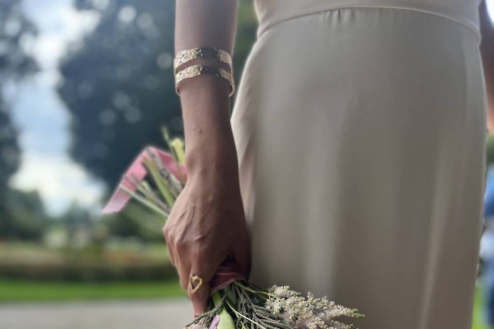 Bouquet contemporaneo