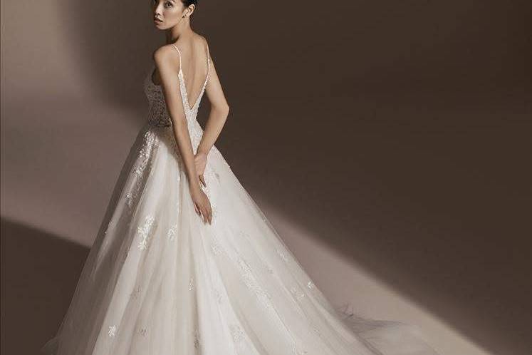 Pronovias Privee