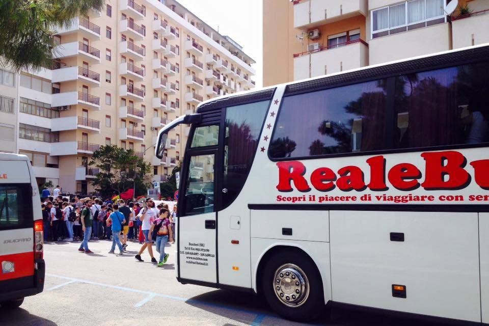 Reale Bus