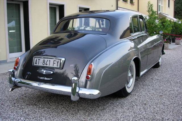 Bentley S1