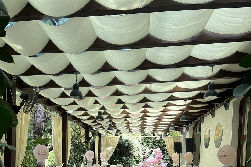Allestimento tavoli